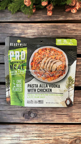 ReadyWise PRO Adventure Meal Pasta Alla Vodka with Chicken pouch on wooden table